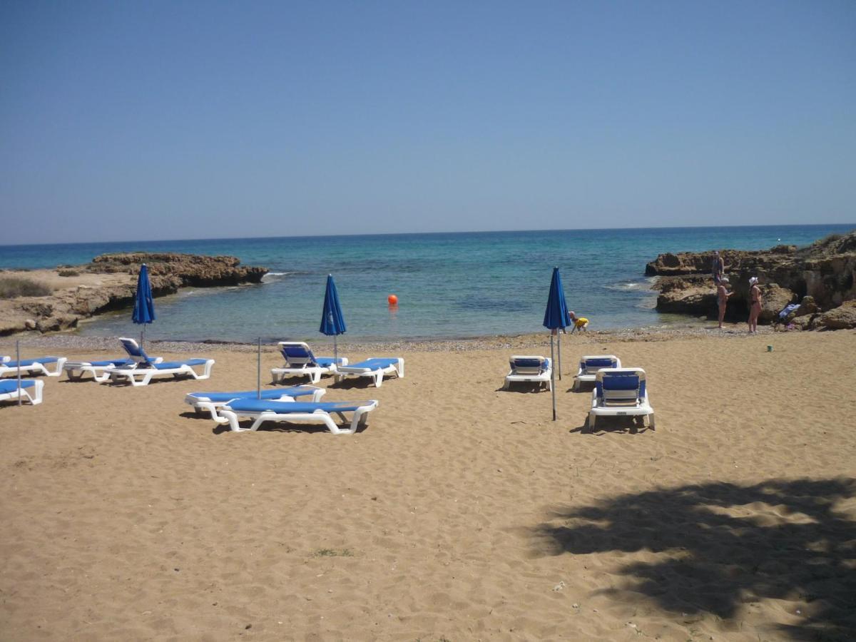 Penelope Beach Hotel Apts Protaras Bagian luar foto